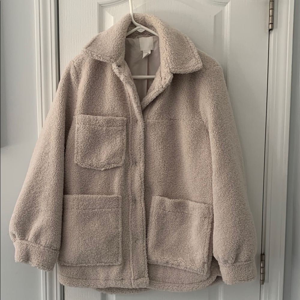 H&M Cozy Cream Sherpa Jacket snap buttons size XS‎ shacket winter baggy